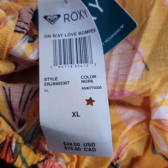 Roxy on way love shorts romper Vibrant peach Floral chamois juniors xl - Picture 3 of 7